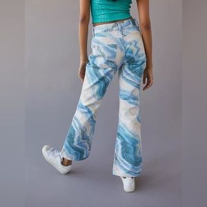 BDG Urban Outfitters ‘90s Mid-Rise Bootcut Jeans